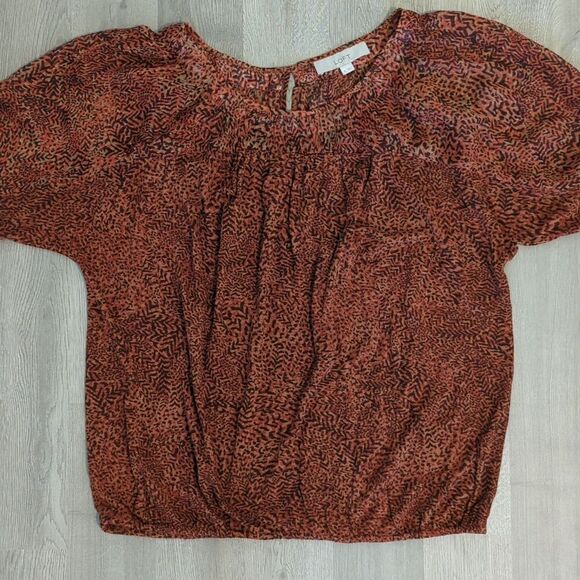 Loft Woman's Pattern Short Sleeves Knit Top Size M - Picture 1 of 9